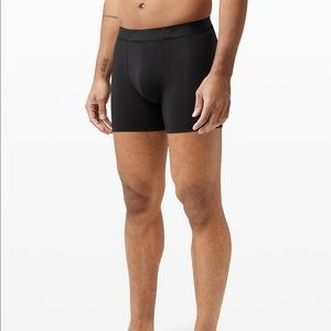 Lululemon Athletica 2 Pack Boxer Brief Men Medium